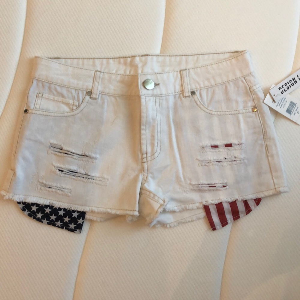Design Lab White American Flag Shorts